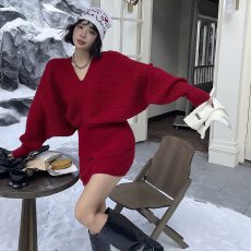 批发慵懒风毛衣<b class='q'>套装</b><b class='q'>女</b>秋冬V领上衣松弛感蝙蝠针织衫毛衣+半身裙两件套