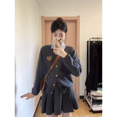 批发春秋季针织衫毛衣<b class='q'>开衫外套</b>女学院风撞色徽章刺绣慵懒韩系外搭上衣