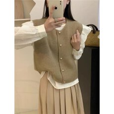 批发圆领纯色针织<b class='q'>马甲</b>女秋冬新款单排扣宽松外搭叠穿无袖毛衣背心坎肩
