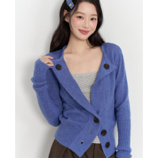 批发克莱因蓝不规则斜扣针织<b class='q'>开衫</b>女早秋设计感短款显瘦温柔毛衣外套
