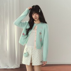 批发韩系甜美刺绣灰色<b class='q'>毛衣</b>开衫<b class='q'>女</b>秋冬设计感小众宽松软糯百搭针织外套