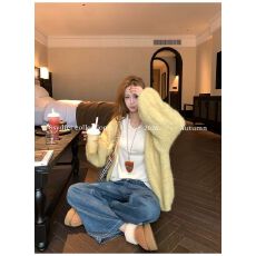批发新款 <b class='q'>毛衣</b>开衫长毛羊驼超厚 混纺针织开衫女设计感