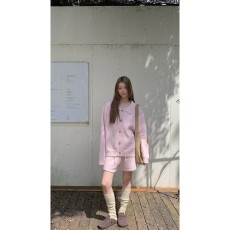批发韩系复古单排扣针织<b class='q'>毛衣</b>开衫女秋冬款懒慵软糯休闲短裤粉色两件套