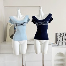 批发谢不肉 一字肩提花针织短袖T恤<b class='q'>女</b>夏季新款设计感收腰修身露肩上衣