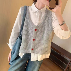 批发韩系小众爱心扣开衫马甲毛衣针织衫女新款<b class='q'>春</b>秋叠穿坎肩背心上衣潮