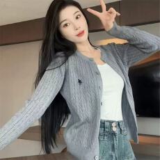 批发小马刺，红马刺绣、刺绣、韩系学院风麻花开<b class='q'>衫</b>