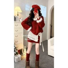 批发新年红色氛围感套装<b class='q'>新款</b>毛绒花边<b class='q'>毛衣</b>包臀半身裙屁帘三件套