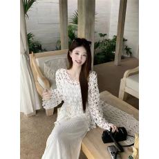 批发防晒<b class='q'>罩衫</b><b class='q'>镂空</b>钩花薄款冰丝<b class='q'>针织</b>衫上衣独特花朵波西米亚网织蕾丝衫