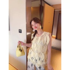 批发高级感镂空背心女<b class='q'>夏</b>新款设计感小众显瘦无袖叠穿上衣
