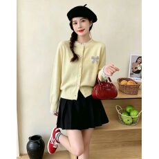 批发法式<b class='q'>甜美</b>风花边烫钻蝴蝶结羊毛针织开衫女春秋季温柔软糯保暖毛衣