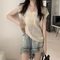 批发时尚v领镂空针织<b class='q'>罩衫</b>女薄款夏季设计感小众宽松显瘦背心外搭上衣