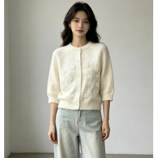 批发日系<b class='q'>甜美</b>小清新刺绣花朵针织开衫女秋季新款宽松软糯毛衣外套上衣