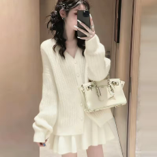 批发竖坑条POLO领显瘦套头毛衣针织两件套女搭<b class='q'>短裤</b>宽松显瘦套装春秋冬