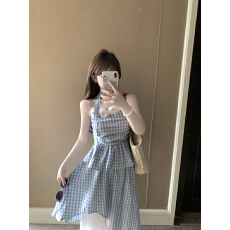 批发2026网红爆款两件套女装法式小众抹胸<b class='q'>吊带</b>格子花朵上衣网纱半身裙