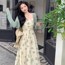 批发气质名媛淑女两件套2026秋季新款显瘦温柔碎花<b class='q'>连衣裙</b>长袖开衫套装