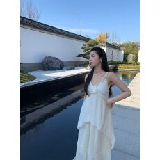 批发2026夏季新款复古性感浪漫氛围超仙海边度风不规则吊带飘逸长裙女