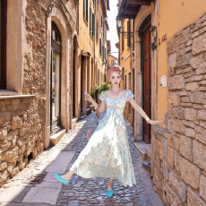 批发法式2026碎花荷叶碎花<b class='q'>连衣裙</b>甜美夏季新款气质度假风裙子长裙子