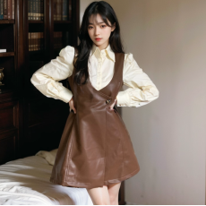 批发高级感打底吊带背心<b class='q'>连衣裙</b>女装秋季新款美式复古收腰A字短裙裙子