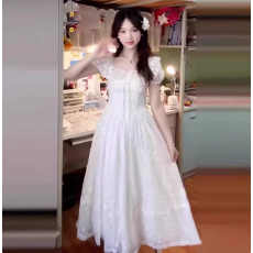 批发法式茶歇优雅短袖连衣裙子女收腰气质设计高级感温柔长裙夏季新款