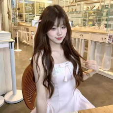 批发法式名媛千金风蝴蝶结吊带<b class='q'>连衣裙</b>夏季新款洋气收腰蓬蓬公主短裙女