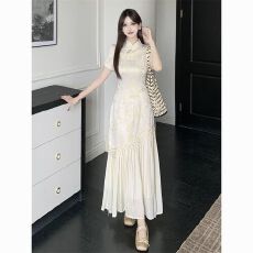 批发新中式国风流苏<b class='q'>旗袍</b>改良连衣裙女夏2026新款气质设计感收腰长裙子