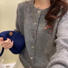 批发韩系洋气减龄圆领蝴蝶结毛衣女开衫2025春秋新款<b class='q'>宽松</b>休闲针织外套