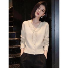 批发软糯早秋新款紫色针织开衫女气质穿搭新中式蕾丝外套系结<b class='q'>甜美</b>上衣