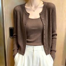 批发韩版简约慵懒风纯色圆领长袖T恤女早秋新款时尚修身显瘦针织开衫