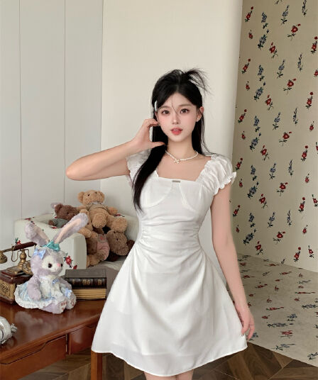 검정색 허리 수축 슬림해 보이는 광장 칼라 여성 드레스 2026 새로운 여름 프랑스식 그는 벤 바람 품격 한 마디 짧은 치마