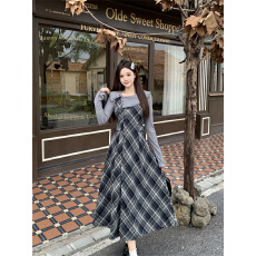 批发实拍 秋季新款法式复古格纹显瘦<b class='q'>连衣裙</b>背带裙套装