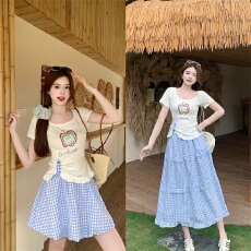 批发实拍 2026微胖mm印花设计感甜美韩版chic上衣+短<b class='q'>裙</b>套装