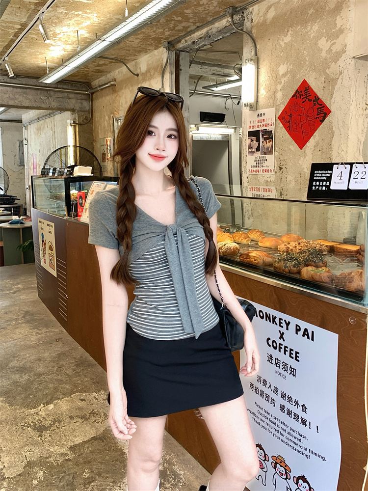 실사 아메리칸 핫걸 스트라이프 패치워크 페이크 레이어드 긍정적 인 어깨 반팔 티셔츠 여성 여름 몸매 가꾸기 맨위