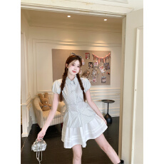 批发韩系复古条纹短袖<b class='q'>衬衫女</b>款薄款新款女夏季慵懒收腰polo领纽扣上衣