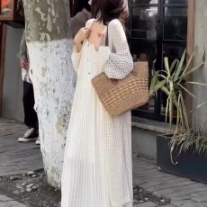 批发夏季空调衫吊带裙外搭上衣大码宽松长款罩衫开衫镂空针织衫<b class='q'>外套女</b>