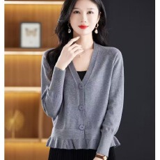 批发短款羊毛衫针织开衫女春秋装宽松洋气<b class='q'>妈妈</b>外搭上衣V领毛衣小<b class='q'>外套</b>