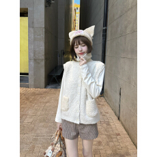 批发WearKeki 小羊羔无袖立领羊毛针织马甲女小个子秋冬外搭叠穿背心
