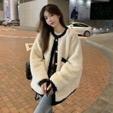 批发小香风外套女<b class='q'>冬</b>季2024新款羊羔毛加厚保暖设计感洋气减龄chic上衣