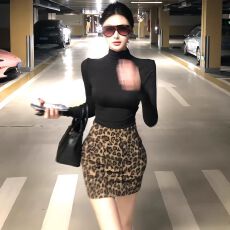 批发磨毛绒豹纹短裙女<b class='q'>秋</b>冬2025新款辣妹性感包臀裙a字显瘦气质半身裙