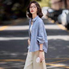 批发蓝色条纹衬衫女2026春秋新款宽松<b class='q'>职业</b>长袖衬衣设计感小众外穿上衣