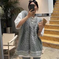 批发<b class='q'>韩国</b>温柔chic秋季叠穿毛衣宽松简约慵懒马甲复古百搭减龄针织背心