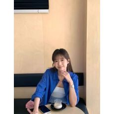 2025新款设计感克莱因蓝衬衣设计感小众法式内搭打底外穿衬衫