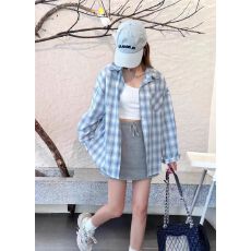 批发慵懒风复古长袖灰色<b class='q'>格子衬衫</b>设计感宽松休闲春秋polo领上衣外套女