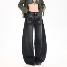 实拍高街做旧辣妹水洗牛仔裤子女秋冬新款刺绣宽松拖地裤