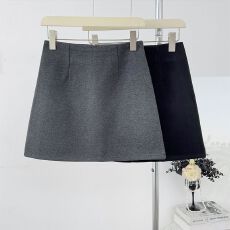 批发巨好看的小个子毛呢拉链黑色包臀短裙秋<b class='q'>冬</b>新款灰色a字半身裙