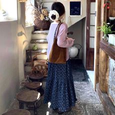 批发韩系藏青色碎花半身裙女秋<b class='q'>冬</b>2025新款高腰显瘦蛋糕裙a字显瘦伞裙