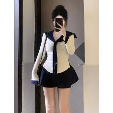 批发海派学院感~JK<b class='q'>制服</b>套装裙女秋冬辣妹<b class='q'>海军</b>领披肩上衣穿搭百褶裙子