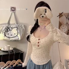 批发碎花纯欲风长袖t恤女秋冬季内搭带胸垫免穿<b class='q'>文胸</b>显瘦上衣