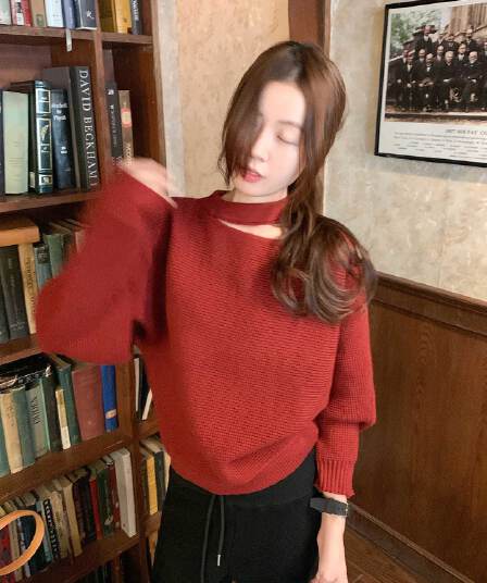 한 부서 빨간색 홀로우 아웃 행침 목 니트 스웨터 여성 겨울 신년 크리스마스 착용 가져 가라. 보온 스웨터 맨위