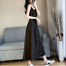 批发<b class='q'>黑色</b>雪纺吊带裙连衣裙新款女春夏长款气质显瘦内搭打底长裙裙子秋