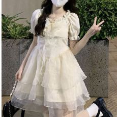 新款韩版时尚修身显瘦甜美减龄高级感木耳边小个子收腰连衣裙女夏